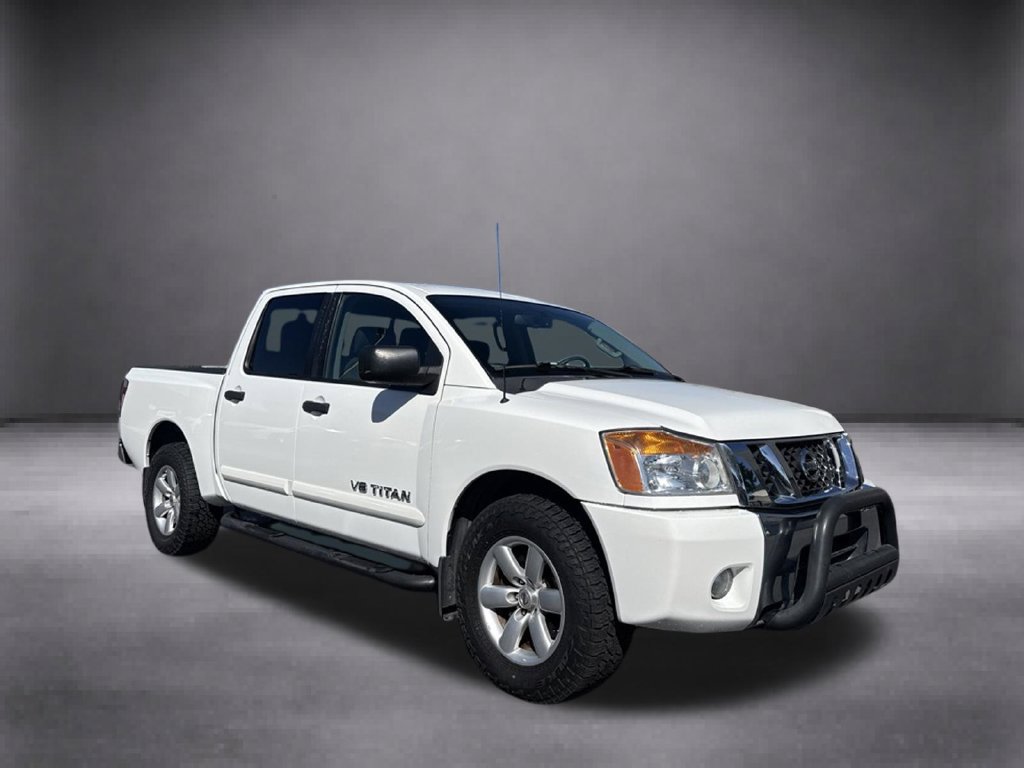 Used 2012 Nissan Titan SV w/ SV Value Truck Pkg RWD image 2