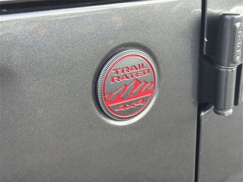 Used 2024 Jeep Wrangler Unlimited Rubicon w/ Convenience Group image 31