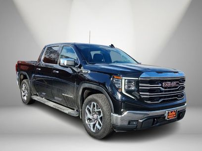 Used 2023 GMC Sierra 1500 SLT w/ SLT Premium Package