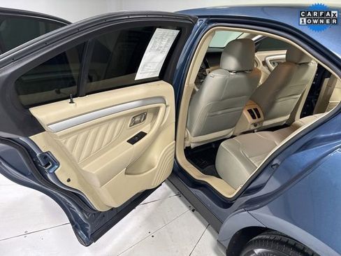 Used 2018 Ford Taurus SE image 21