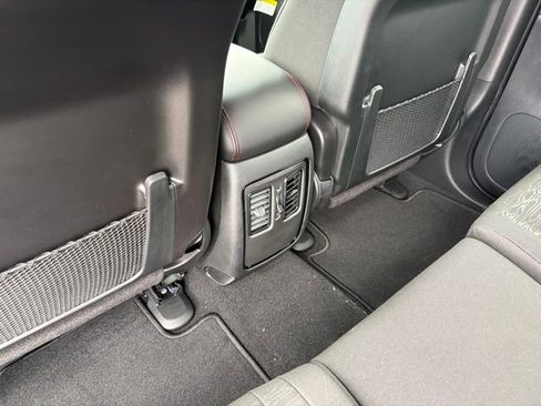 New 2026 Dodge Durango GT w/ Blacktop Package AWD/4WD image 8