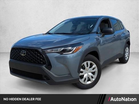 Used 2025 Toyota Corolla Cross L FWD image 1