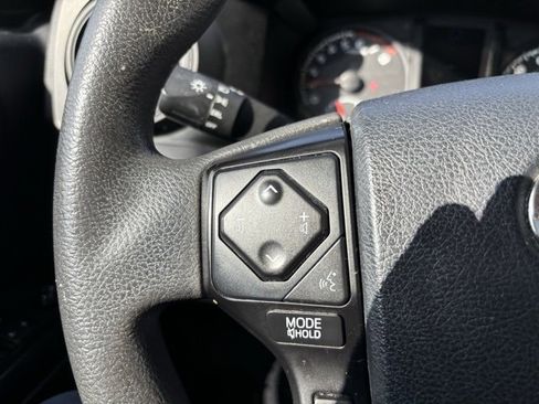 Used 2019 Toyota Tacoma SR image 14