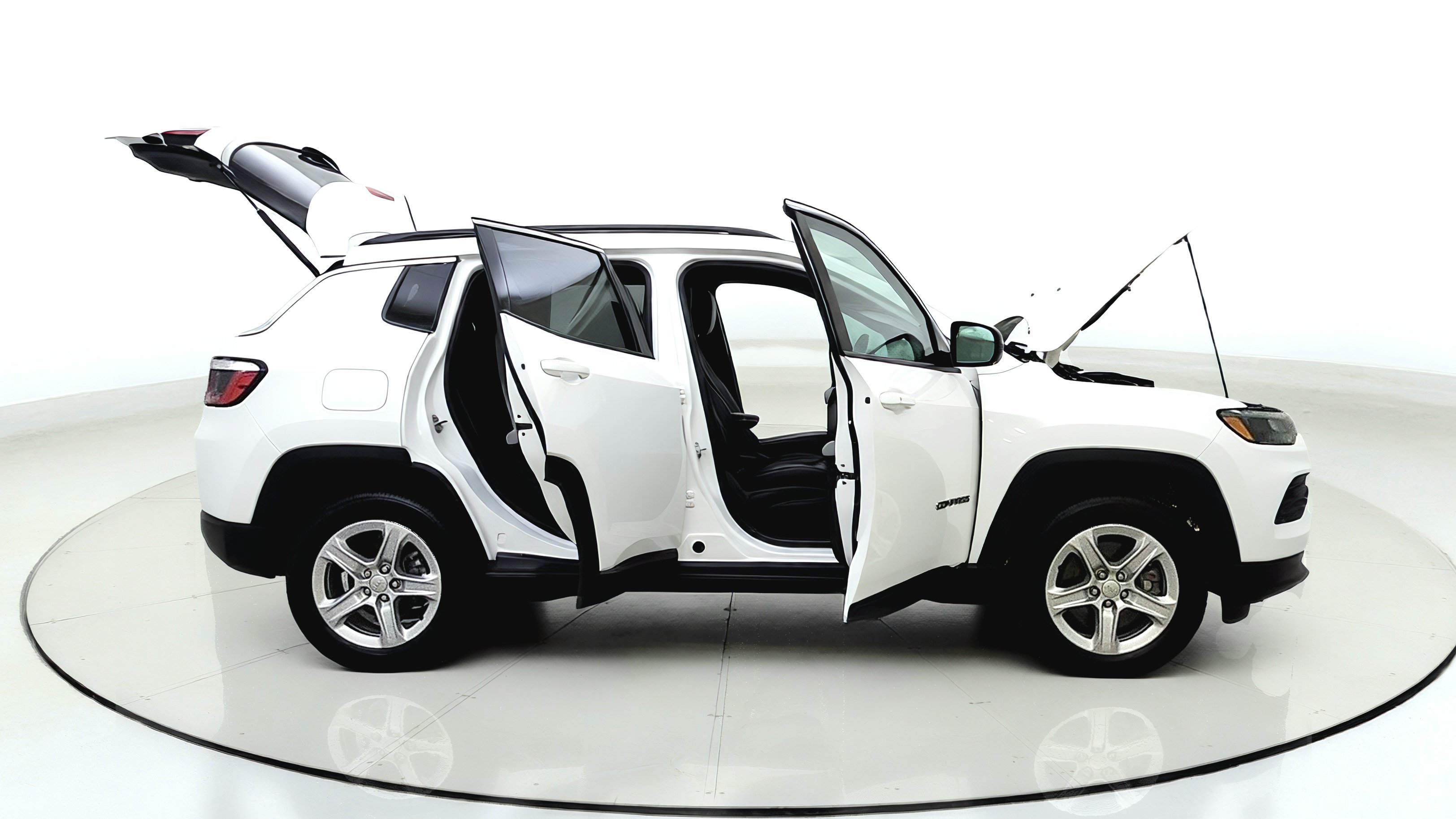 Used 2023 Jeep Compass Latitude w/ Convenience Group AWD/4WD image 15