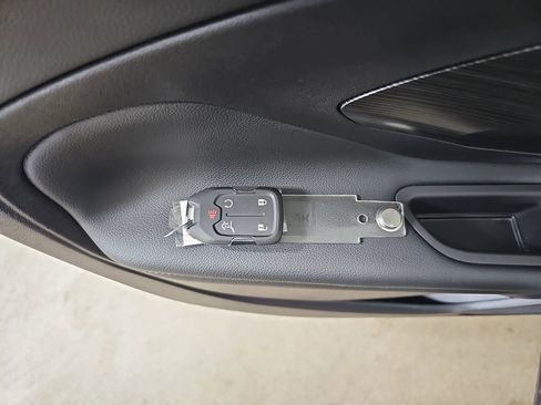 Certified 2024 GMC Terrain SLT w/ LPO, Floor Liner Package image 41