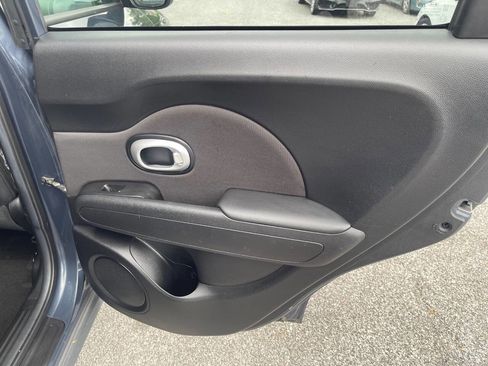 Used 2016 Kia Soul + FWD image 27