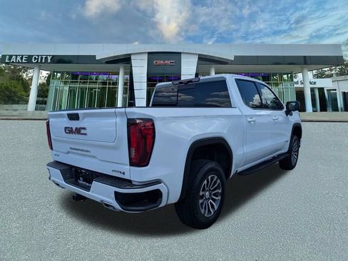Used 2023 GMC Sierra 1500 AT4 w/ AT4 Premium Package AWD/4WD image 3