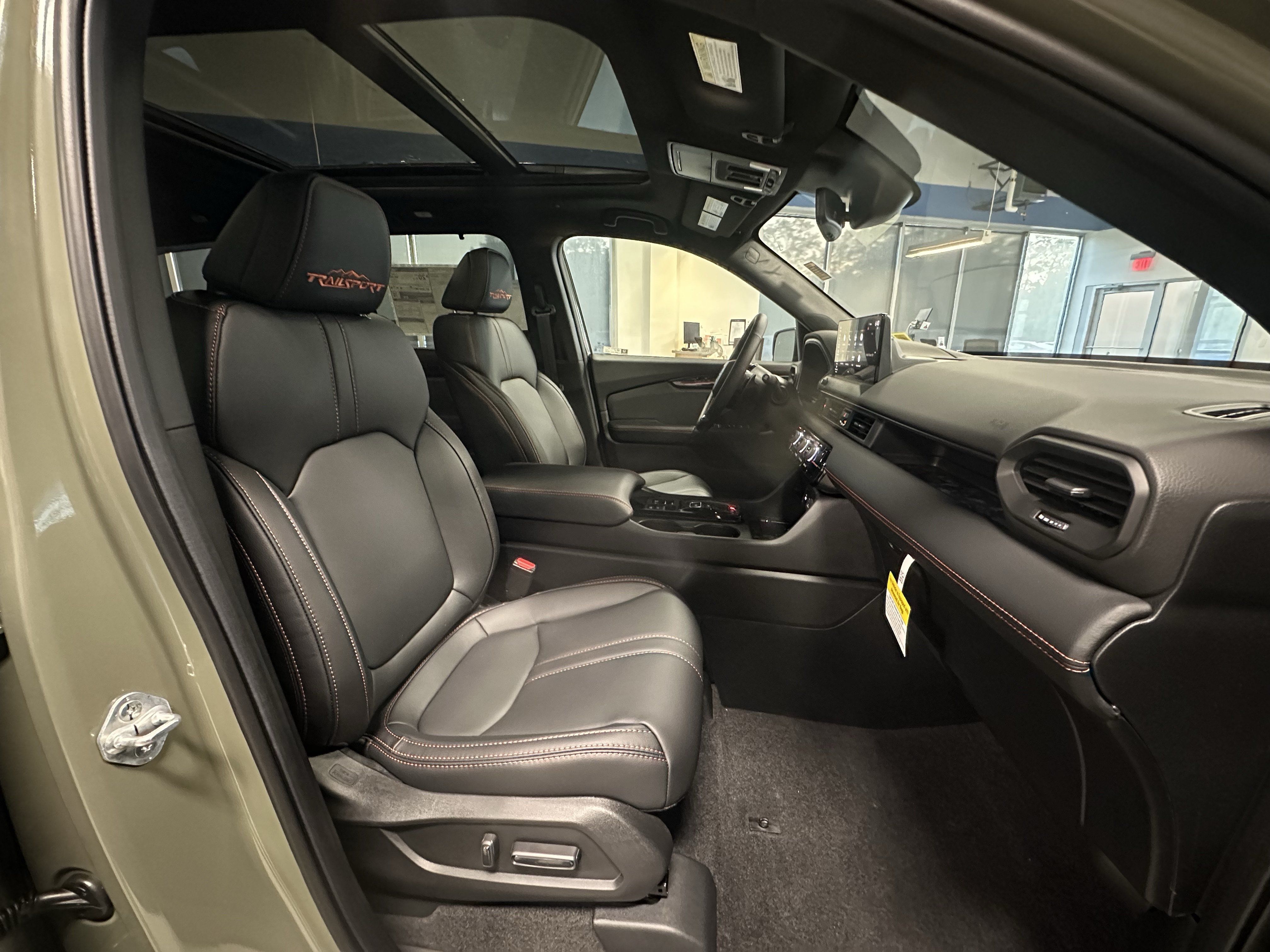 New 2026 Honda Pilot TrailSport image 30