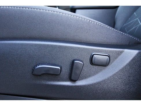 New 2026 Nissan Frontier SV image 29