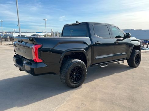 Used 2022 Toyota Tundra Platinum image 6