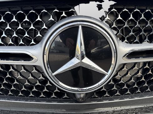 New 2026 Mercedes-Benz GLE 450 4MATIC image 10
