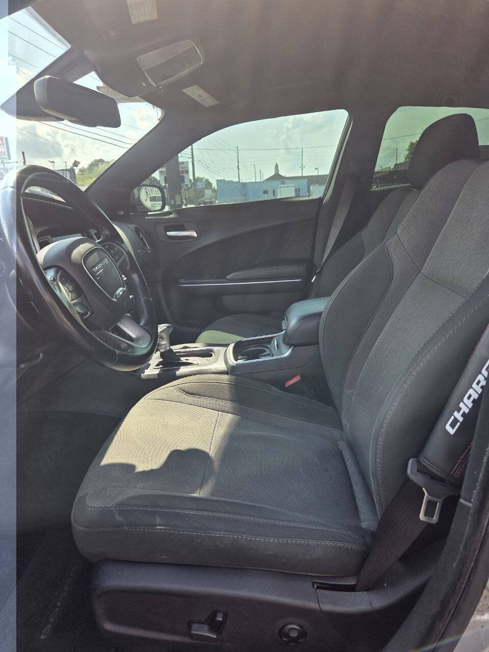 Used 2016 Dodge Charger R/T RWD image 8