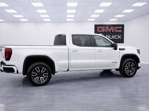 Used 2023 GMC Sierra 1500 AT4 AWD/4WD image 6