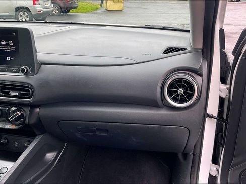 Used 2023 Hyundai Kona SEL AWD/4WD image 15