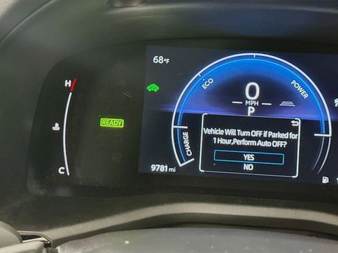 Used 2026 Toyota Camry SE w/ Convenience Package FWD image 12