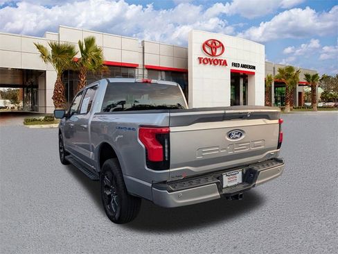 Used 2024 Ford F150 Lightning Flash image 6