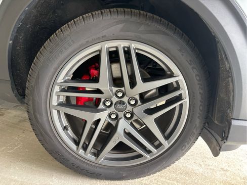 New 2026 Ford Explorer ST-Line w/ ST-Line Street Pack AWD/4WD image 34