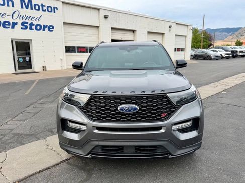 Used 2023 Ford Explorer ST w/ Equipment Group 401A AWD/4WD image 2