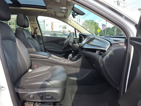 Used 2017 Buick Envision Essence w/ LPO, Hit The Road Package FWD image 19