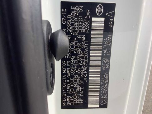 Used 2014 Scion tC FWD image 21