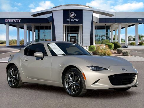 Used 2023 MAZDA MX-5 Miata Grand Touring RWD image 2