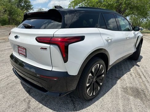 New 2025 Chevrolet Blazer EV RS RWD image 3