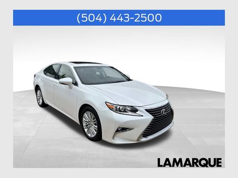 Used 2016 Lexus ES 350 w/ Premium Package w/Wood Trim FWD image 1
