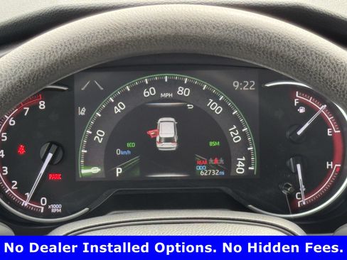Used 2023 Toyota RAV4 XLE FWD image 15