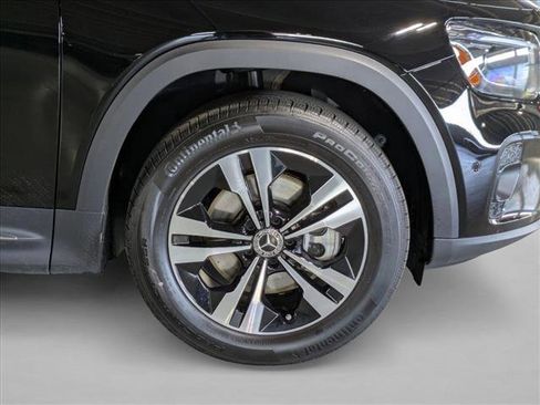 Certified 2025 Mercedes-Benz GLB 250 image 24