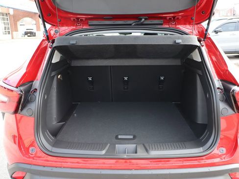 New 2026 Chevrolet Trax LT w/ Driver Confidence Package image 29