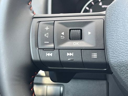 New 2026 Nissan Rogue SV image 10