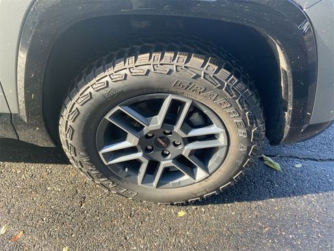New 2026 GMC Terrain AT4 w/ LPO, Floor Liner Package image 28