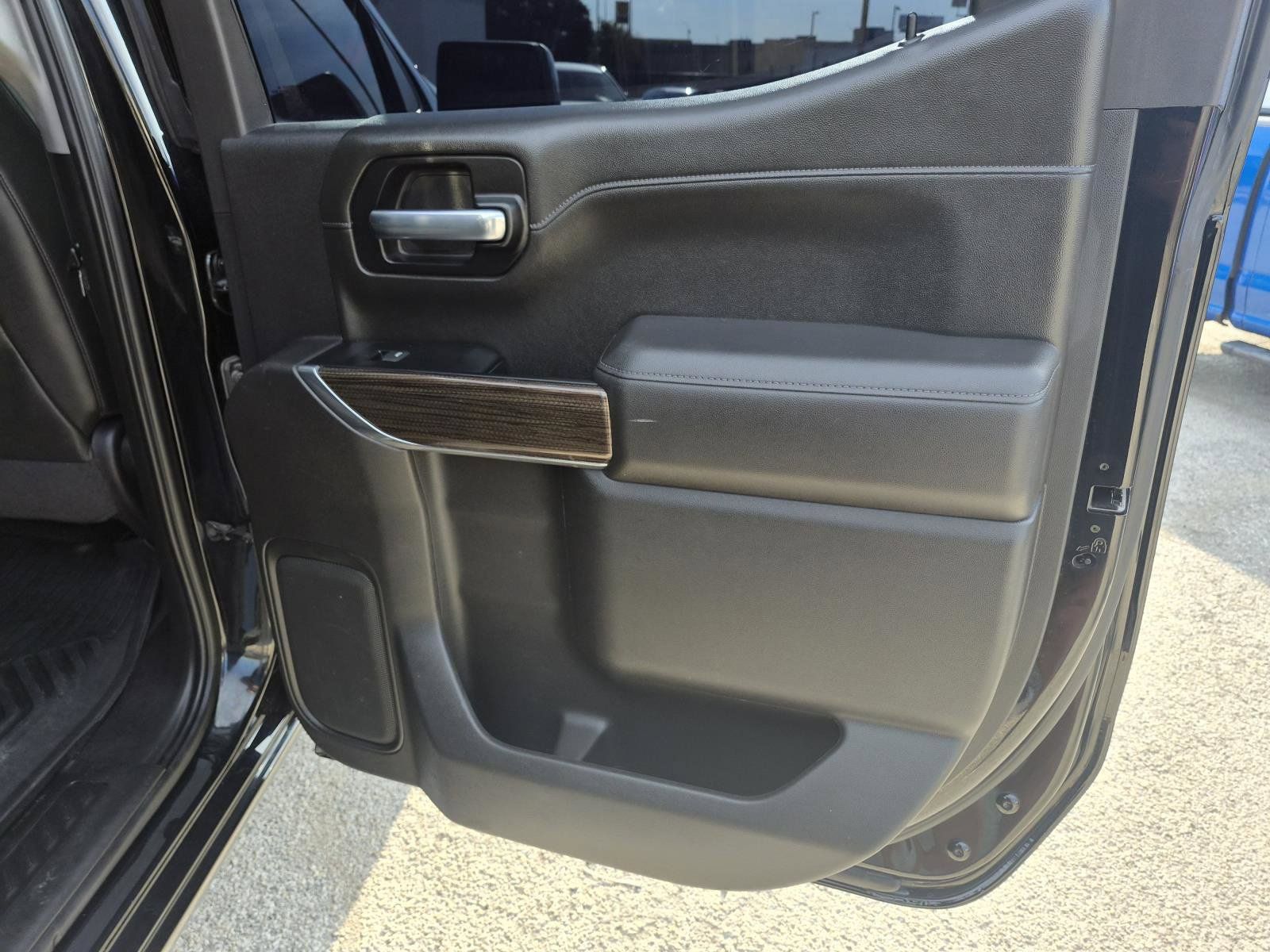 Used 2021 Chevrolet Silverado 1500 LT Trail Boss w/ LT Trail Boss Premium Package AWD/4WD image 10
