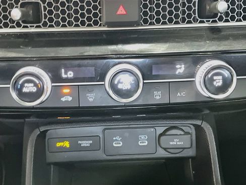 Used 2025 Honda Civic LX image 15