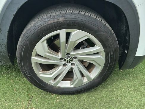 Used 2021 Volkswagen Atlas SE FWD image 50