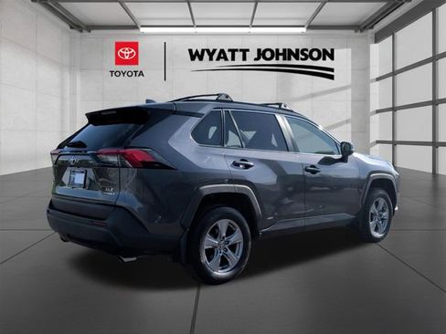 Certified 2024 Toyota RAV4 XLE w/ Convenience Package image 5