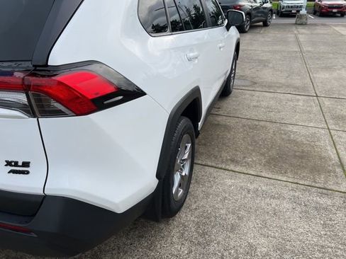 Used 2024 Toyota RAV4 XLE image 9