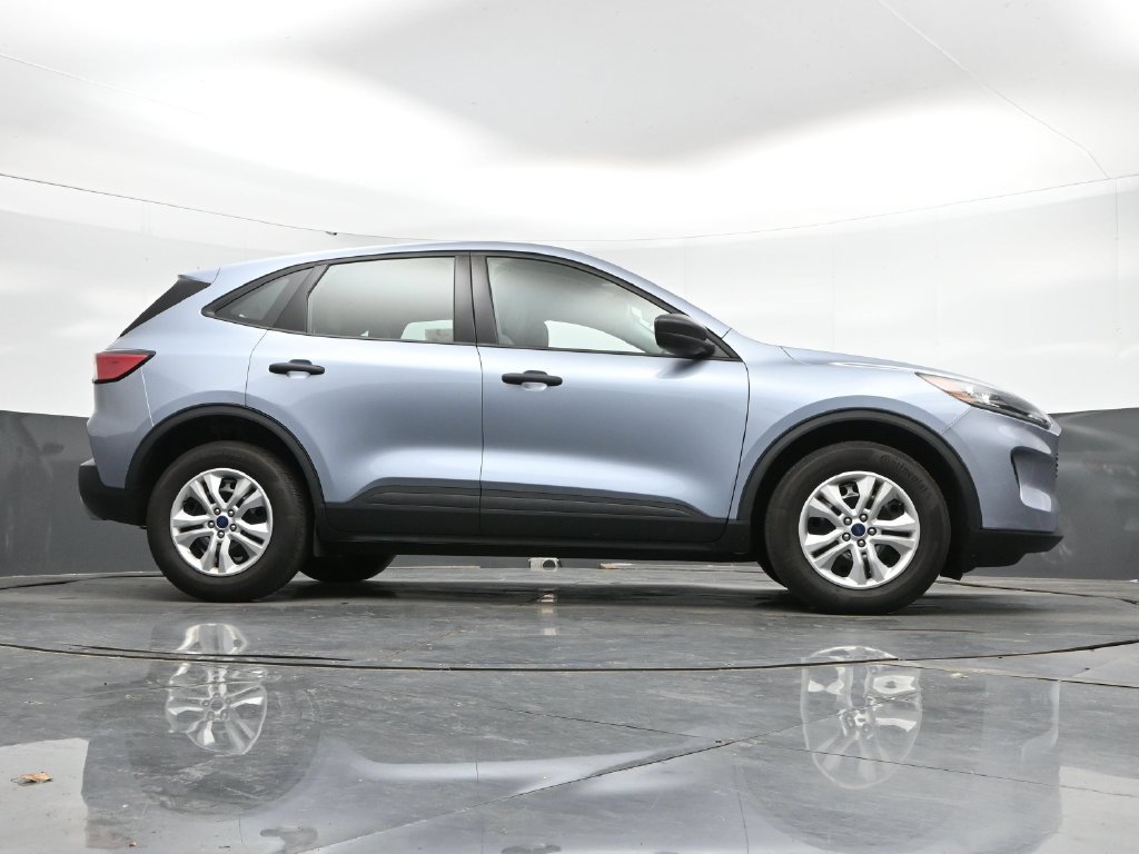 Used 2022 Ford Escape S AWD/4WD image 40