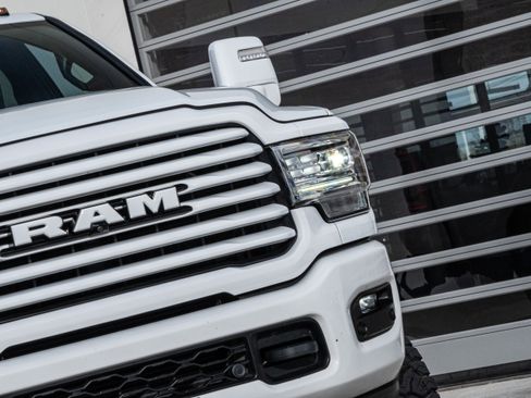 Used 2024 RAM 3500 Limited w/ Safety Group image 7