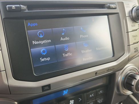 Used 2014 Toyota 4Runner Limited AWD/4WD image 27
