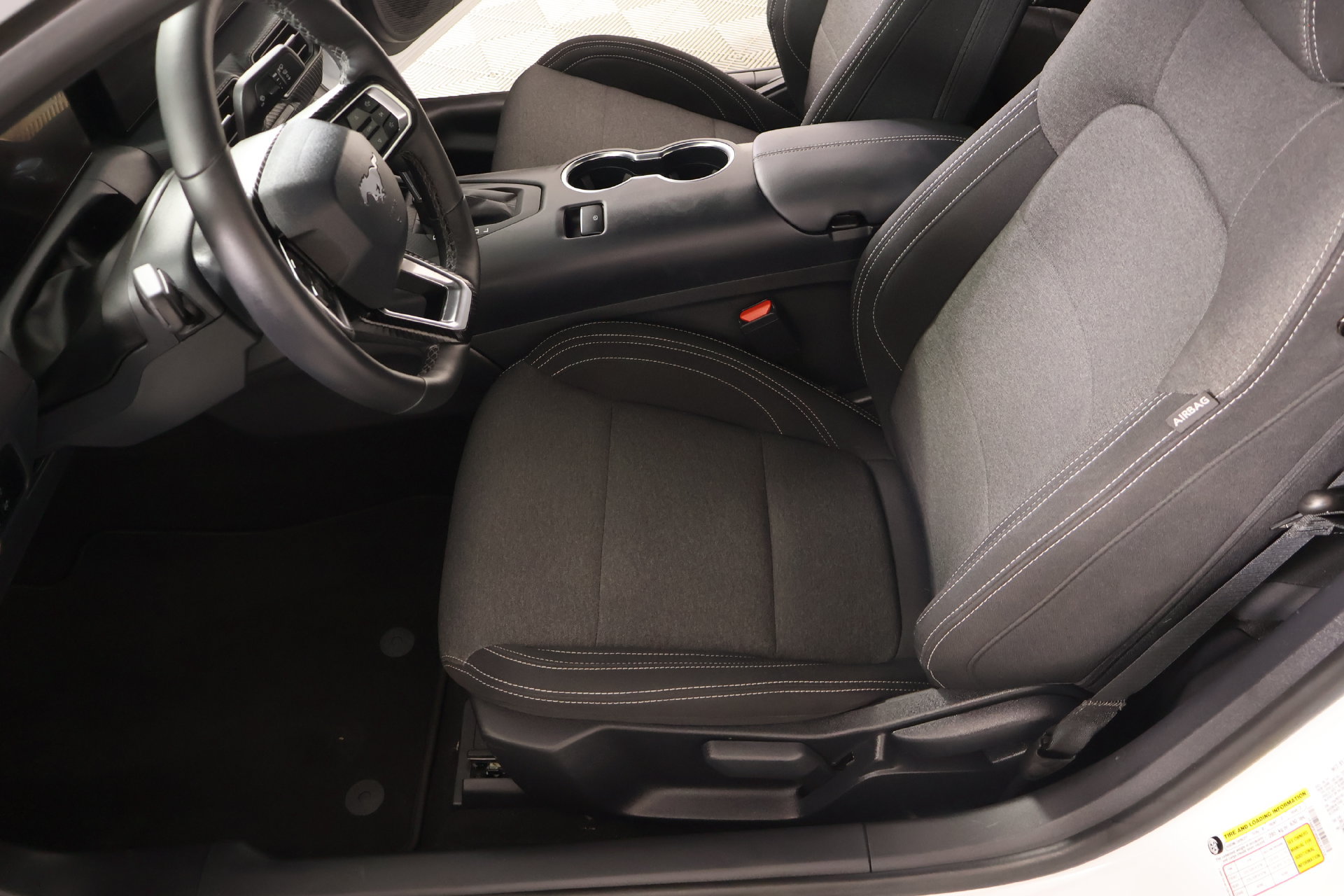 Used 2024 Ford Mustang Coupe RWD image 10