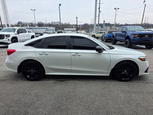 Used 2023 Honda Civic Sport image 7