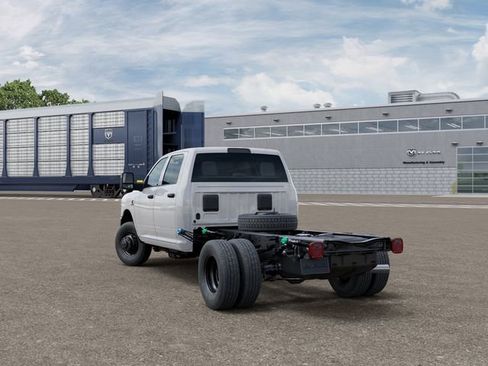 New 2026 RAM 3500 Tradesman AWD/4WD image 3