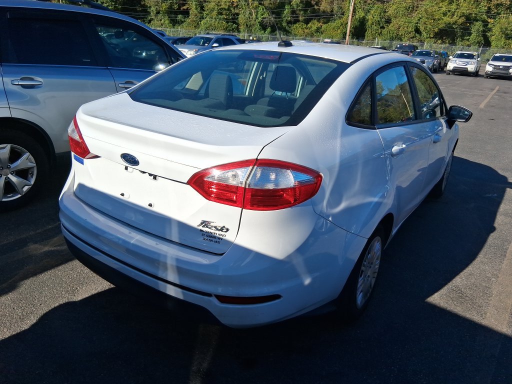 Used 2019 Ford Fiesta S FWD image 3