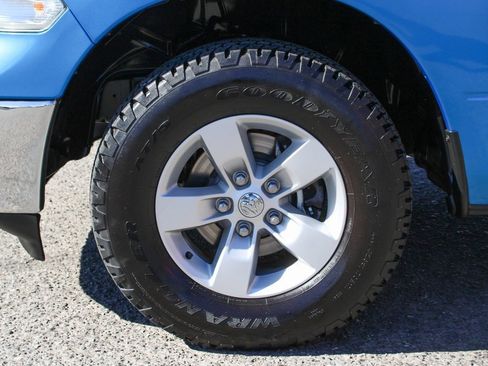 Used 2021 RAM 1500 Classic SLT image 41