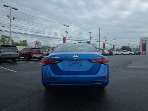 Used 2023 Nissan Sentra SV image 6