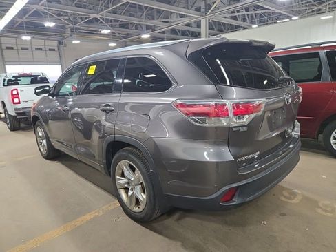 Used 2014 Toyota Highlander Limited image 7