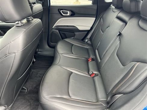 Used 2023 Jeep Compass Limited AWD/4WD image 21
