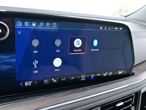 New 2026 Chevrolet Suburban Premier w/ Sun And Tow Package AWD/4WD image 34