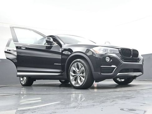 Used 2017 BMW X4 xDrive28i AWD/4WD image 41